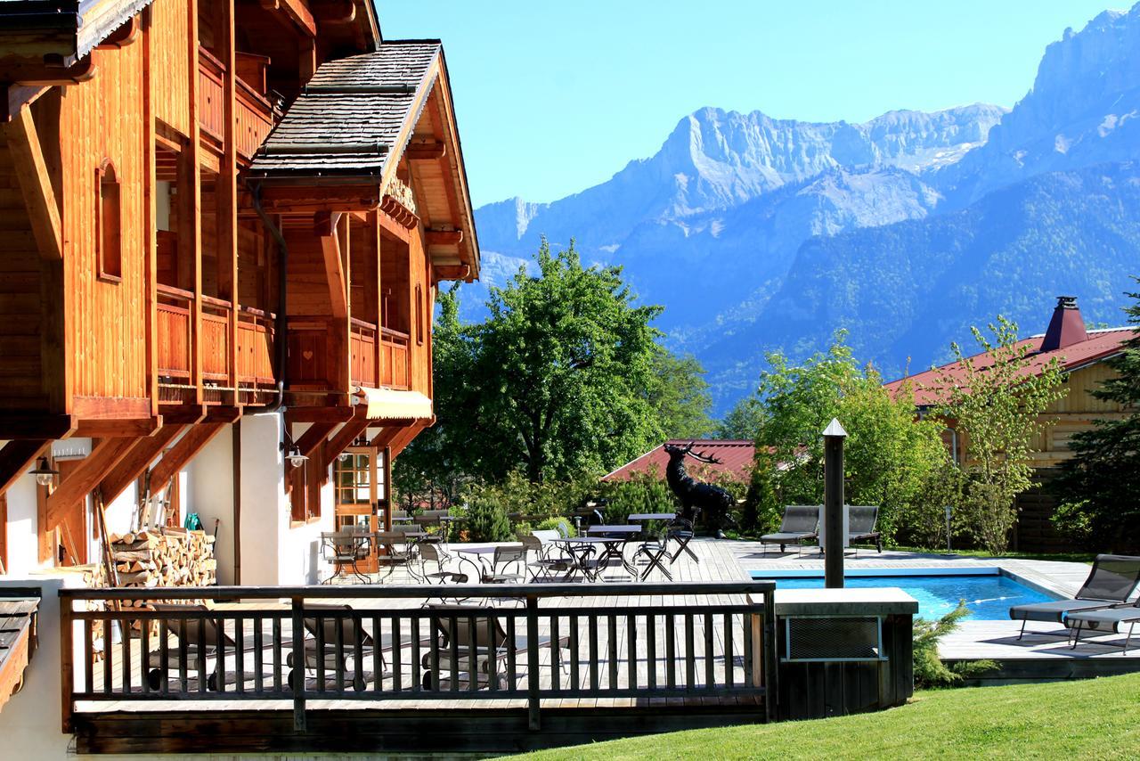 Le Cerf Amoureux Chalet Prive & Spa サランシュ エクステリア 写真