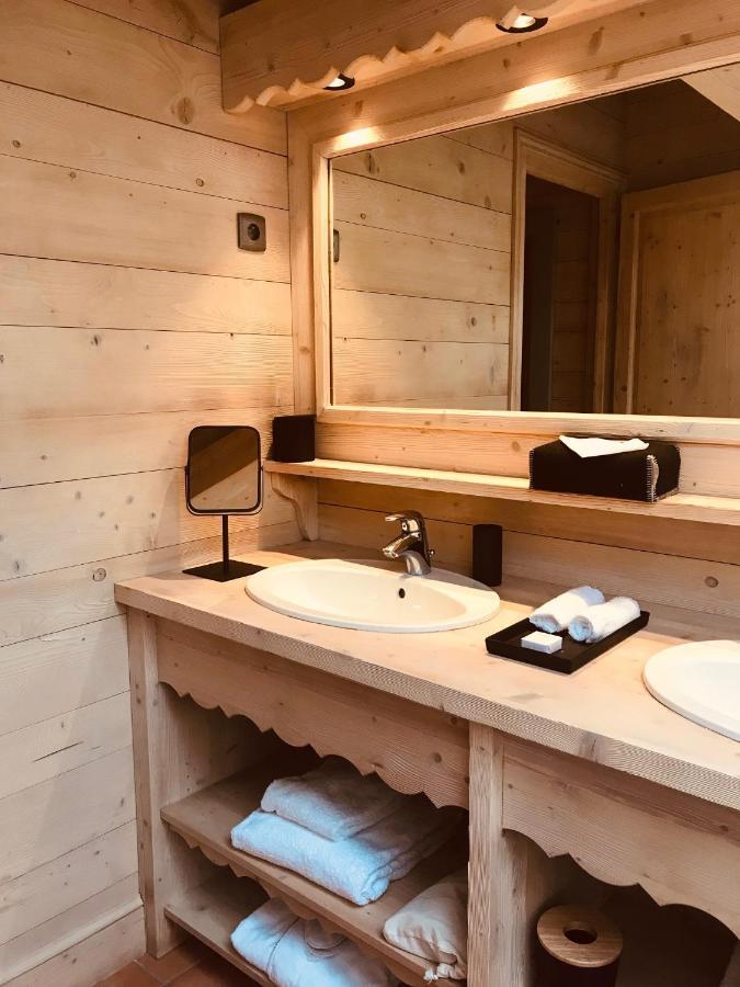 Le Cerf Amoureux Chalet Prive & Spa サランシュ エクステリア 写真