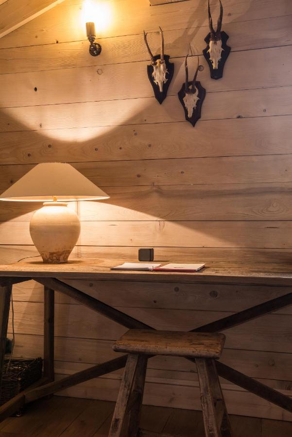 Le Cerf Amoureux Chalet Prive & Spa サランシュ エクステリア 写真