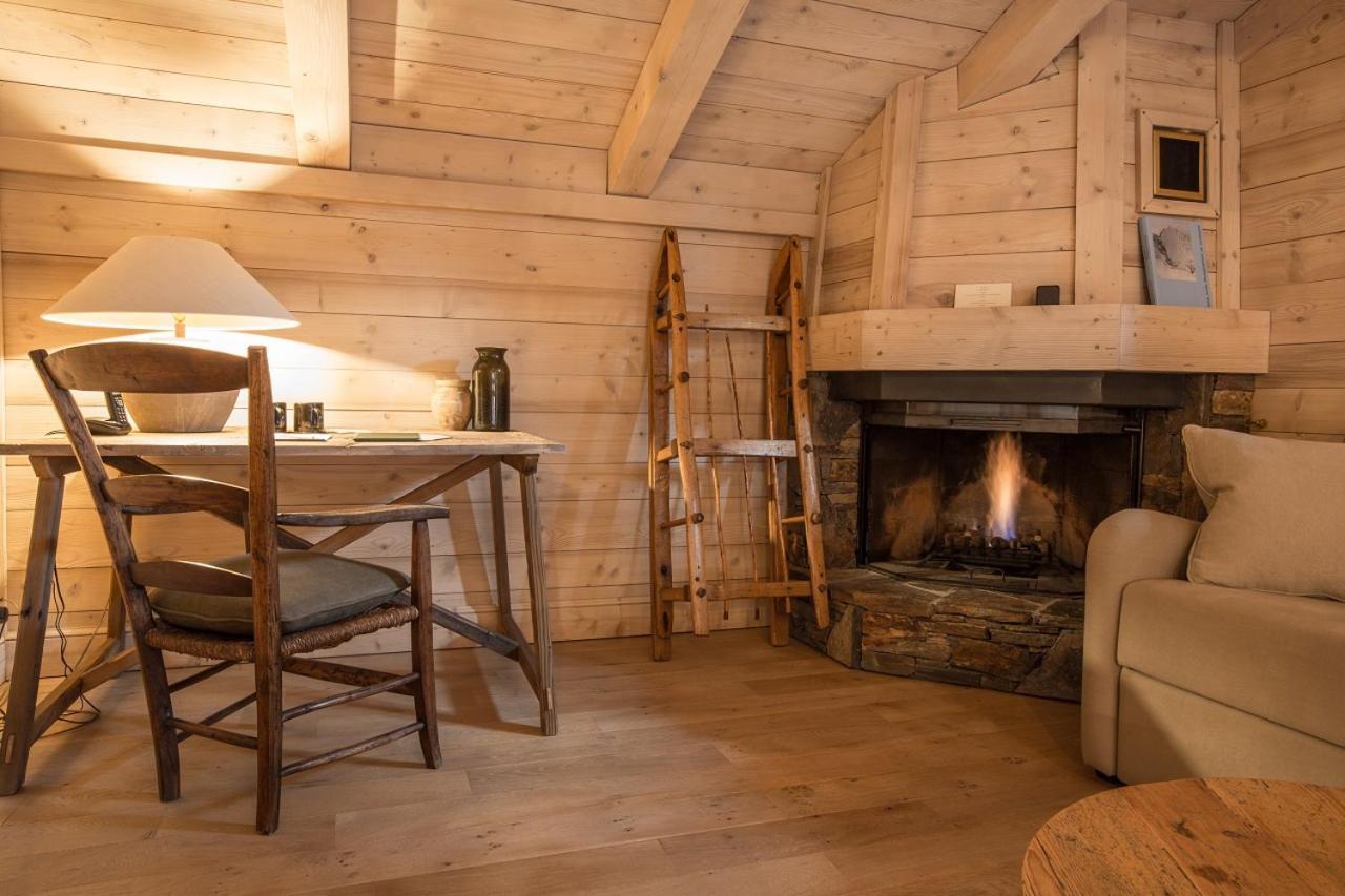 Le Cerf Amoureux Chalet Prive & Spa サランシュ エクステリア 写真